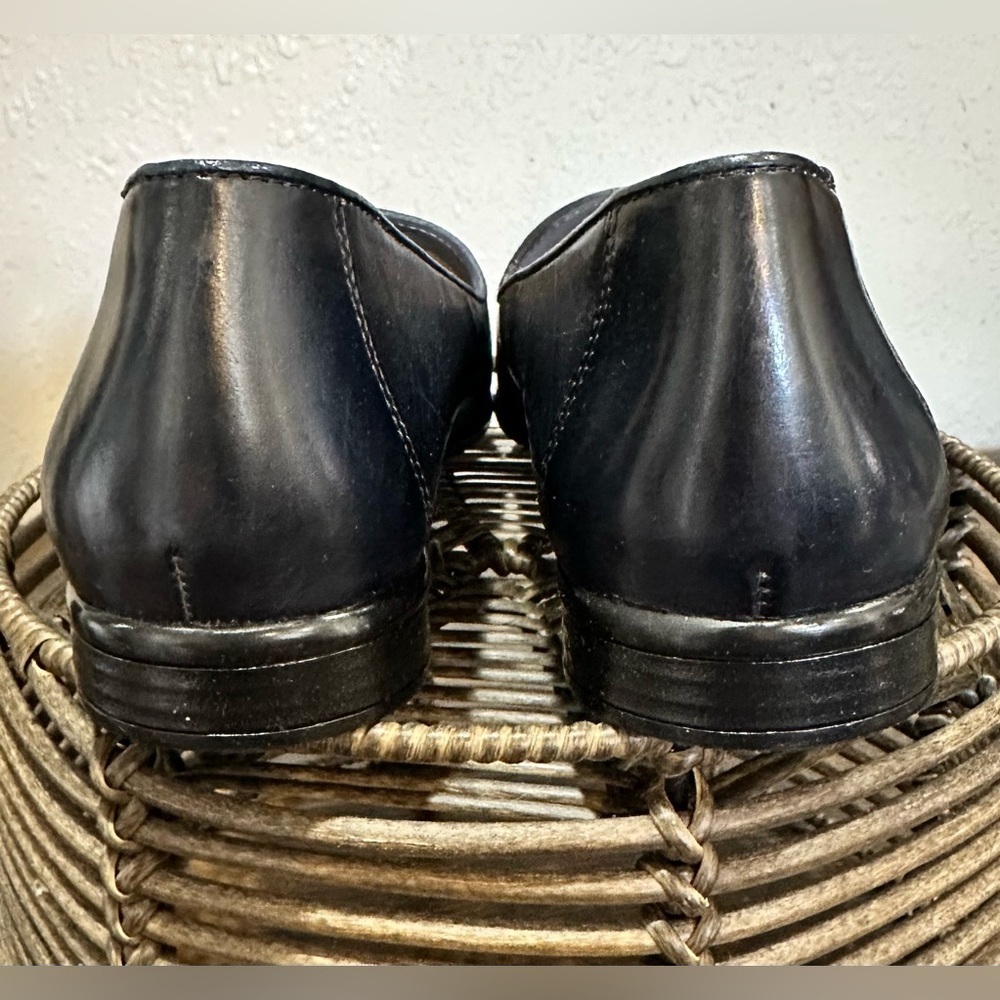 Trotters Liz Lux Navy Leather Flat Loafer Size 6 - Picture 4 of 7